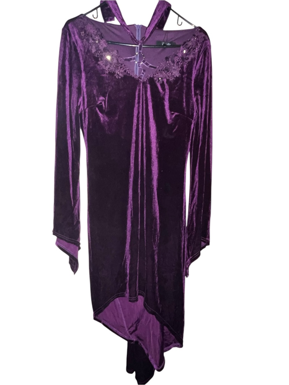 Rosetic goth Women’s Velvet Lace-Trim & attached choker. Size XL.